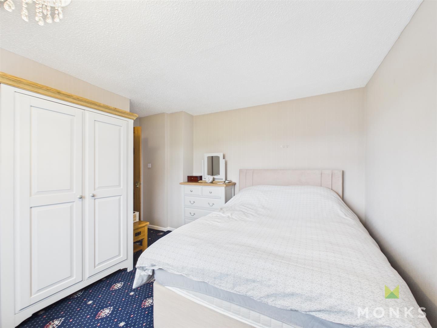 9 Preshenlle Lane, Oswestry, SY10 7UB For Sale